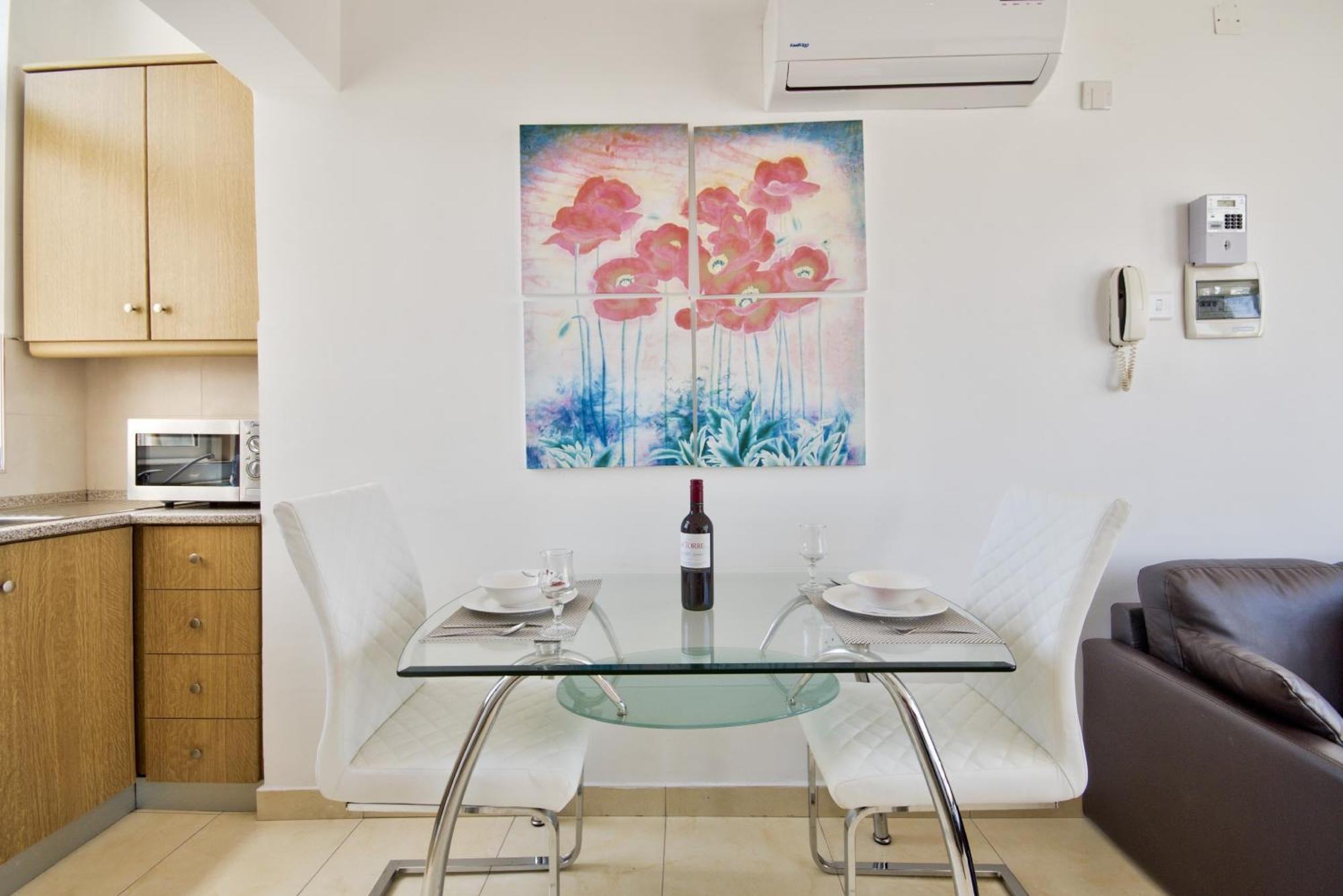 St Helen Residences - Spacious Sliema Apartments & Penthouses - Shortletsmalta Buitenkant foto